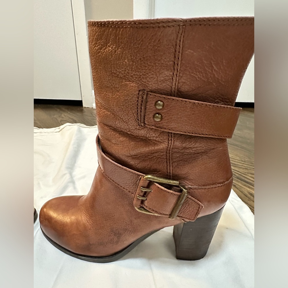 Nine West Tan Heeled Boots